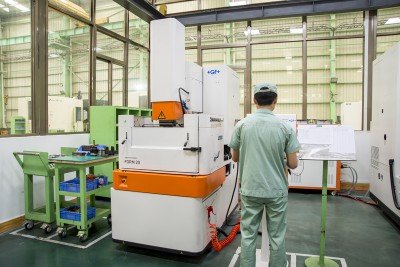金型製造現場